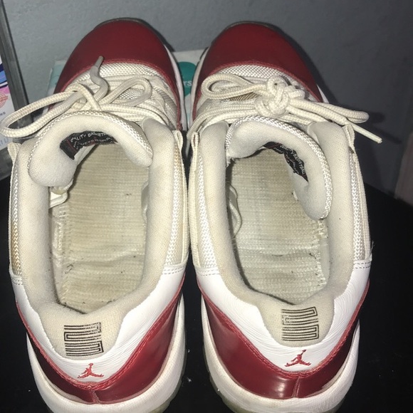 Retro 11 low cherry 2016 - Picture 5 of 6